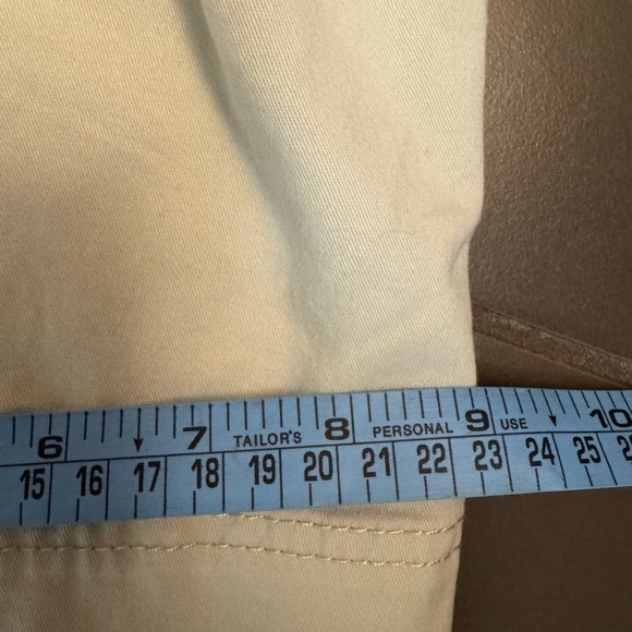 EDDIE BAUER Capri Crop Pants Hiking Women's Khaki Sand Taupe SZ 2 Outdoors EUC - Picture 11 of 13
